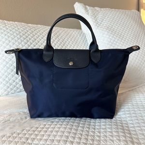 Le Pliage Neo Medium Top Handle in Navy